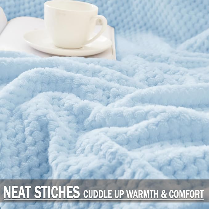 Exclusivo Mezcla Large Waffle Fleece Throw Blanket - Image 3