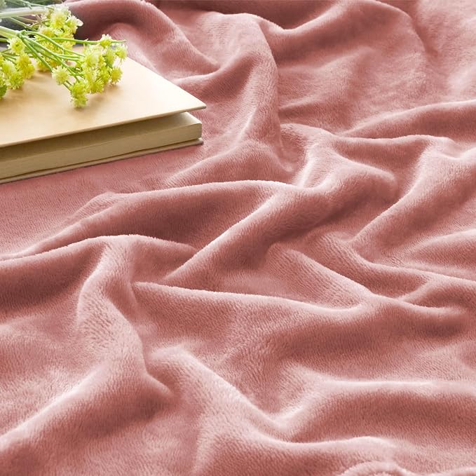 BEDELITE Fleece Blanket Soft Plush Throw - Image 4