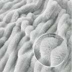 Exclusivo Mezcla Striped California King Size Fleece Blanket - Image 6