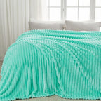 NEWCOSPLAY Fleece Ribbed Cozy Throw Blanket - Image 9