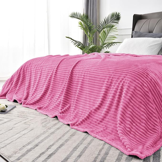 BEDELITE 3D Ribbed Jacquard Hot Pink King Size Blanket - Image 8