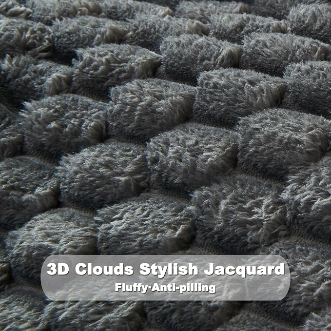 NEWCOSPLAY Fleece Clouds Cozy Throw Blanket - Image 7