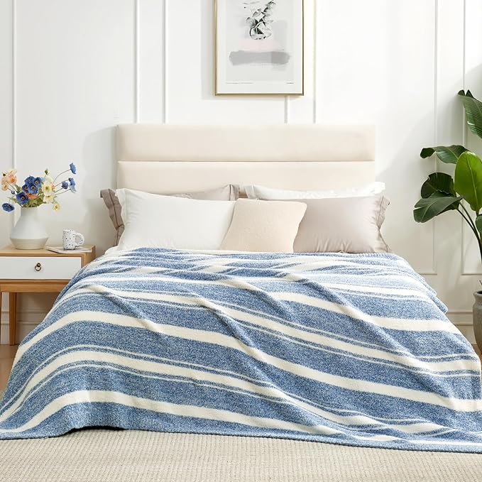 Snuggle Sac Queen Size Bedding Blankets, Oversized Bed Blankets Super Soft Warm by SnuggleSac