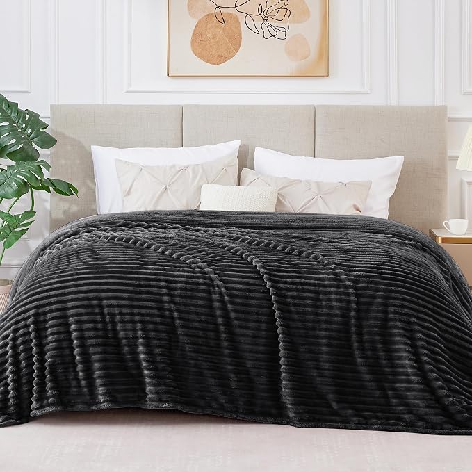 BEDELITE 3D Ribbed Jacquard Black King Size Blankets - Image 6