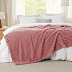 Bedsure Full Size Fleece Blankets - Image 3