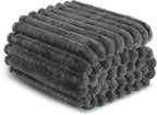 Exclusivo Mezcla Striped California King Size Fleece Blanket - Image 7
