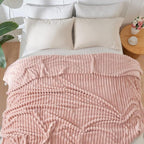 NEWCOSPLAY Fleece Ribbed Cozy King Blanket - Image 8