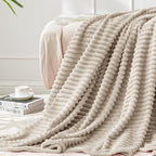 BEDELITE 3D Ribbed Linen Color Fleece Throw Blanket by BEDELITE