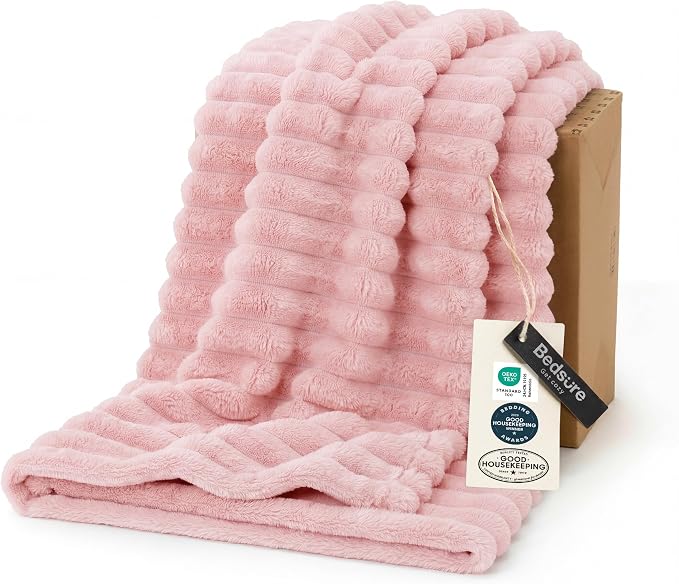 Bedsure Soft Twin Blanket for Bed Decor Gifts Coral Pink 60"x80" | Birthday by Unknown