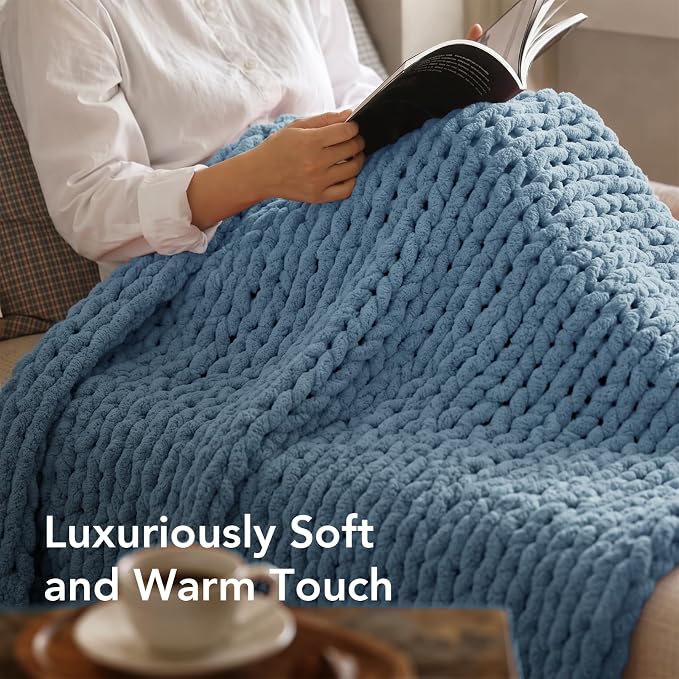 L'AGRATY Chunky Knit Throw Blanket - Image 4