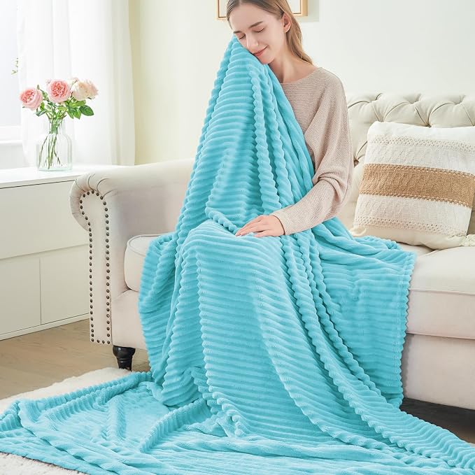 BEDELITE 3D Ribbed Light Blue Fleece Throw Blanket - Image 6