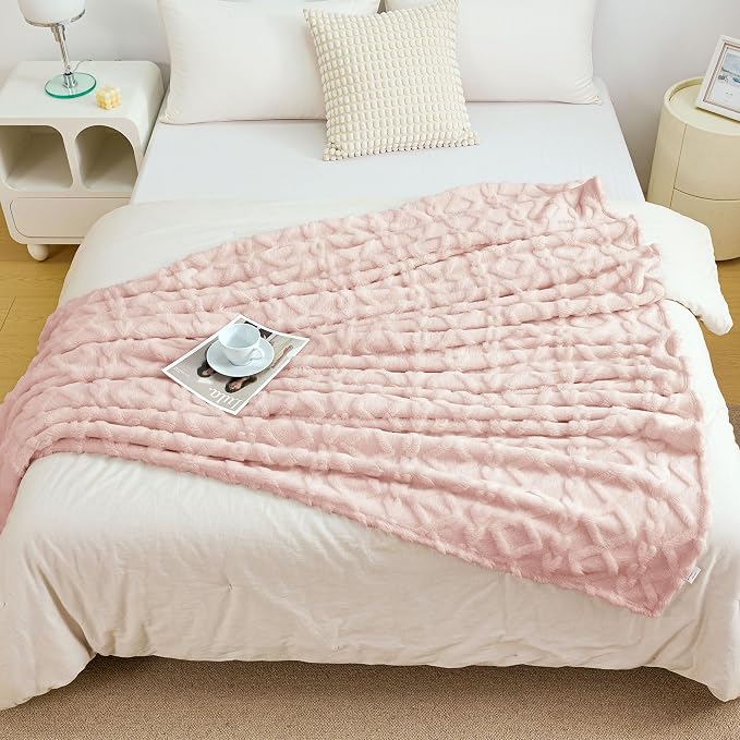 Aganear Fleece Throw Blanket for Couch Sofa 50"x60" Pink | Lightweight Fuzzy - Image 6