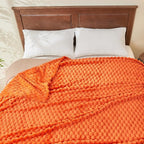 NEWCOSPLAY Fleece Clouds Cozy King Blanket - Image 8