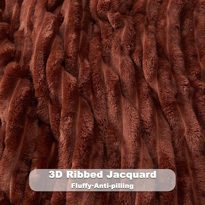 NEWCOSPLAY Fleece Ribbed Cozy Queen Blanket - Image 5