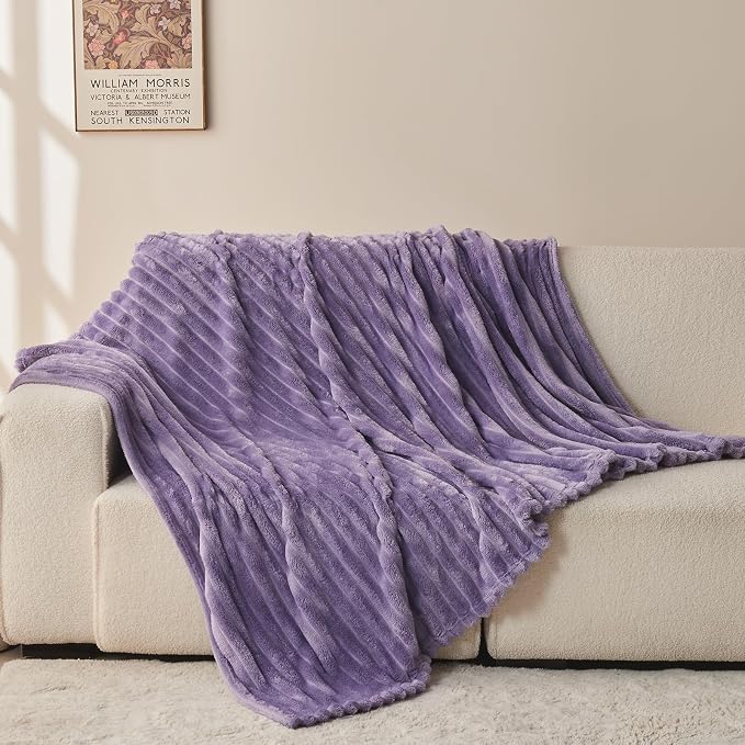 NEWCOSPLAY Fleece Ribbed Cozy Twin Blanket - Image 8