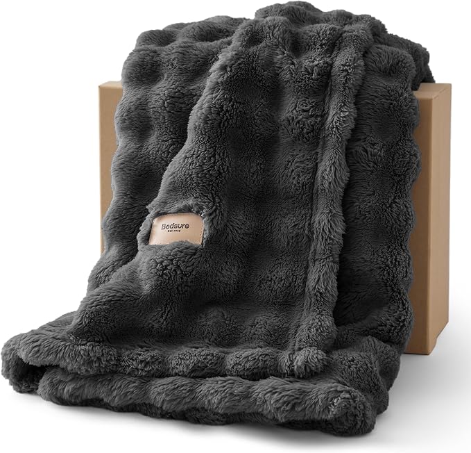 Bedsure 3D Fleece Bubble Blanket by Unknown