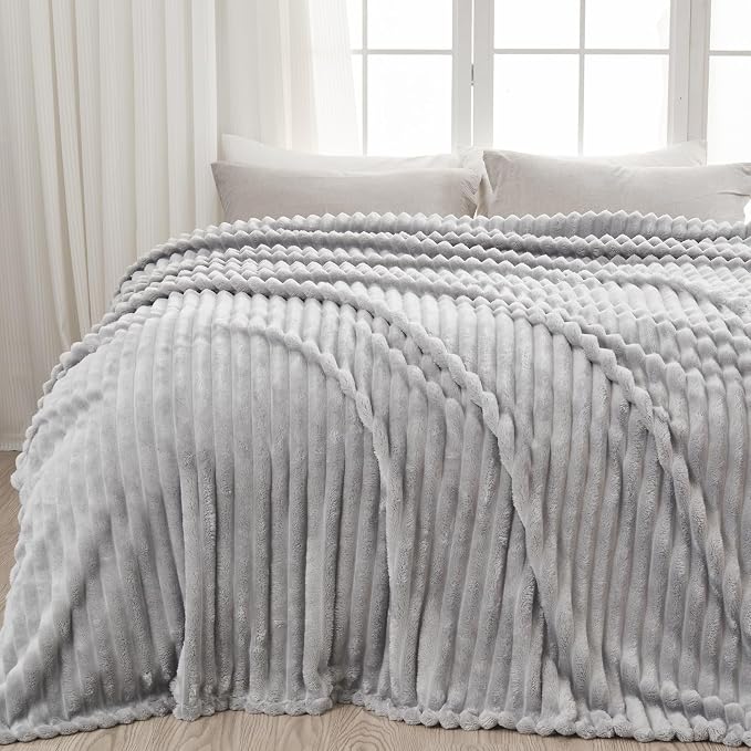 NEWCOSPLAY Fleece Ribbed Cozy King Blanket by NEWCOSPLAY