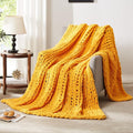 L'AGRATY Chunky Knit Throw Blanket by LAGRATY