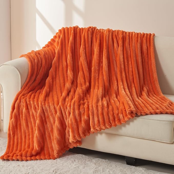 NEWCOSPLAY Fleece Ribbed Cozy Throw Blanket - Image 4