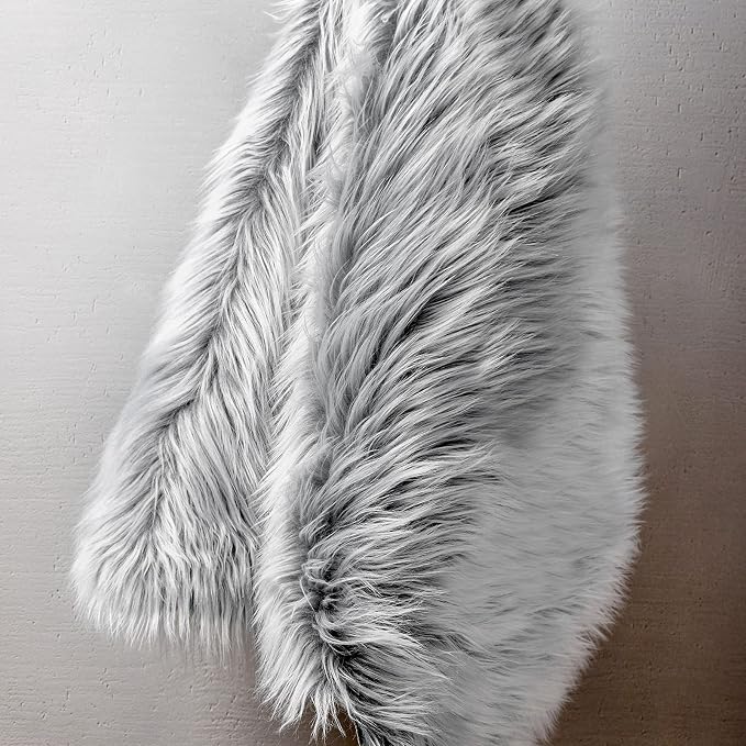 Ashler faux fur rug, Fluffy Shaggy Area Rug Ultra Soft 2 x 2.9 Feet Rectangle - Image 3