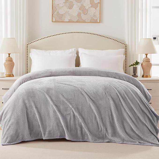 Exclusivo Mezcla Soft Waffle Fleece Bed Blanket Twin Size, Light Grey | - Image 3