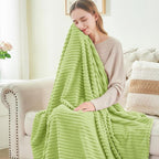 BEDELITE 3D Ribbed Cream Lime Fleece Throw Blanket - Image 4