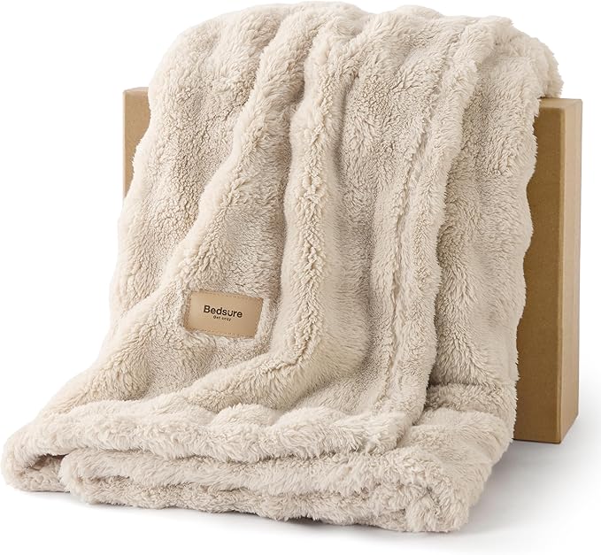 Bedsure Beige Twin XL Blankets for Bed by Unknown