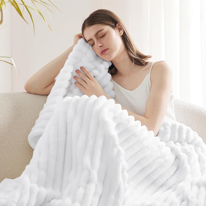 Bedsure Soft Throw Blanket for Couch Decor Gifts Bright White 50"x60" | - Image 4