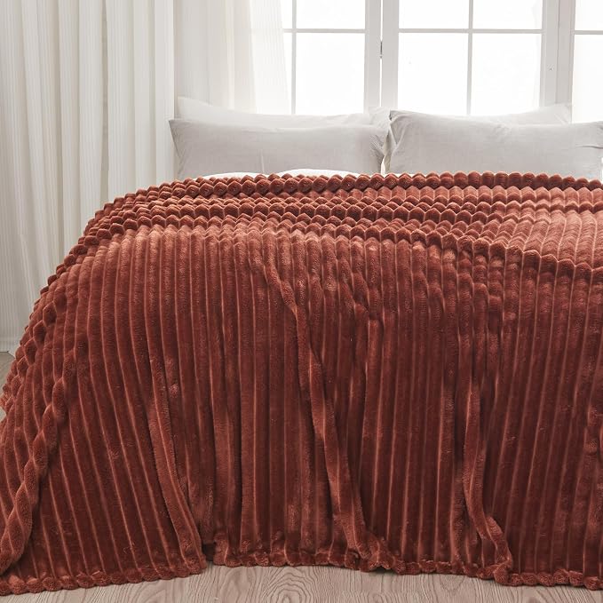 NEWCOSPLAY Fleece Ribbed Cozy Queen Blanket by NEWCOSPLAY