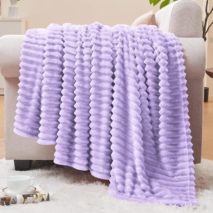 BEDELITE 3D Ribbed Pastel Lilac Fleece Twin Blanket by BEDELITE