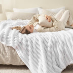 NEWCOSPLAY Fleece Ribbed Cozy Throw Blanket - Image 5