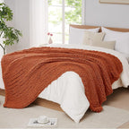 L'AGRATY Chunky Knit Throw Blanket by LAGRATY