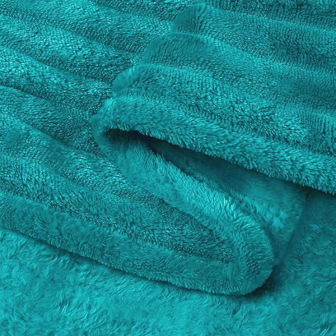 BEDELITE Ribbed Jacquard Ocean Blue King Size Blankets - Image 5