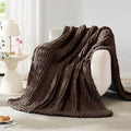 L'AGRATY Chunky Knit Throw Blanket by LAGRATY