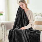 BEDELITE 3D Ribbed Jacquard Black Blankets Queen Size - Image 3