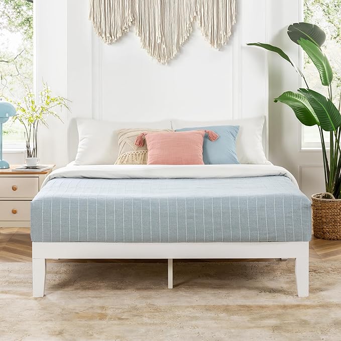 Mellow Naturalista Classic 12 Inch Solid Wood Platform Bed by MELLOW