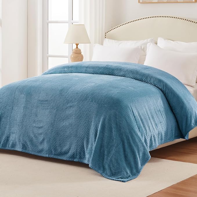 Exclusivo Mezcla Soft Waffle Fleece Bed Blanket King Size, Slate Blue | - Image 4