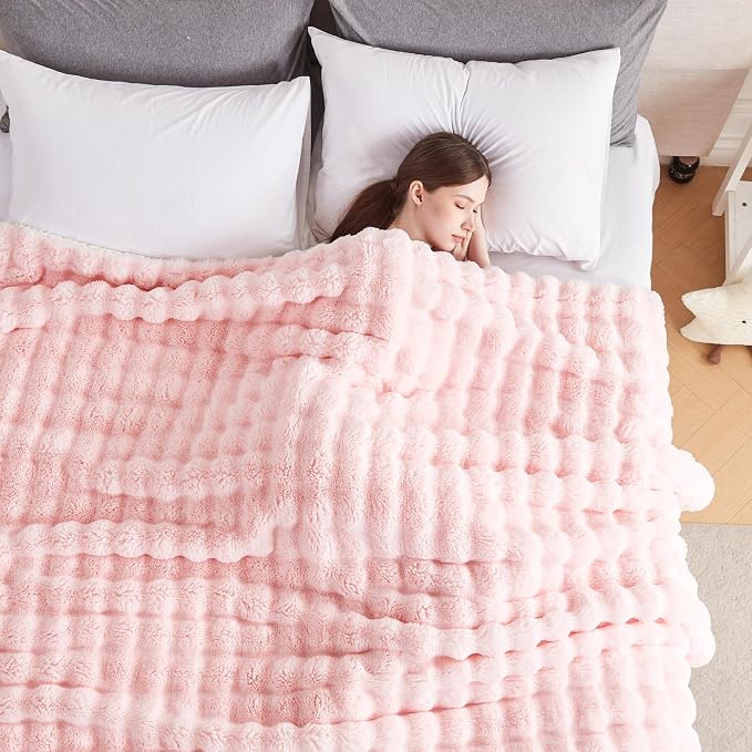 60x80 Inches Ultra-Soft Fuzzy Faux Fur Plush Twin Size Blanket - Image 4