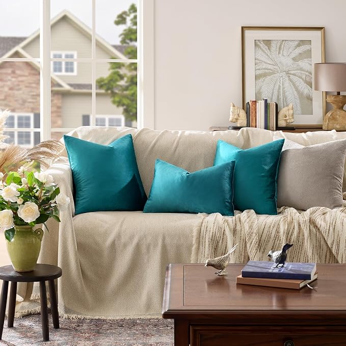 GIGIZAZA Teal Velvet Pillow Covers 18x18 Decorative Pillows Pack of 2 | Blue - Image 3