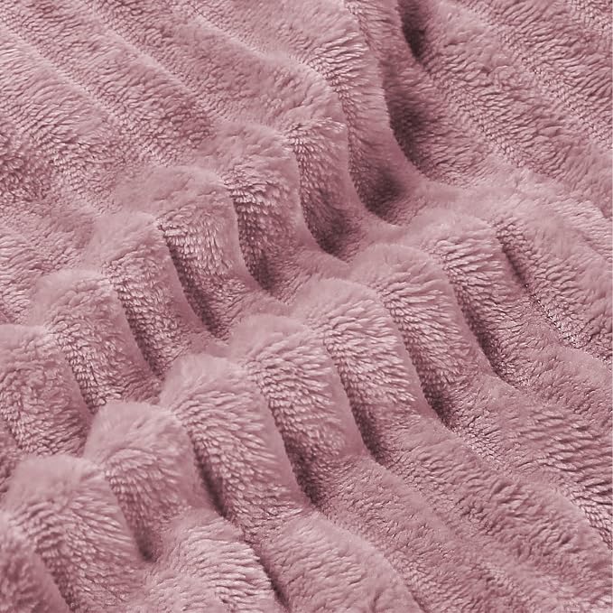 BEDELITE 3D Ribbed Berry Purple Fleece Throw Blanket - Image 3