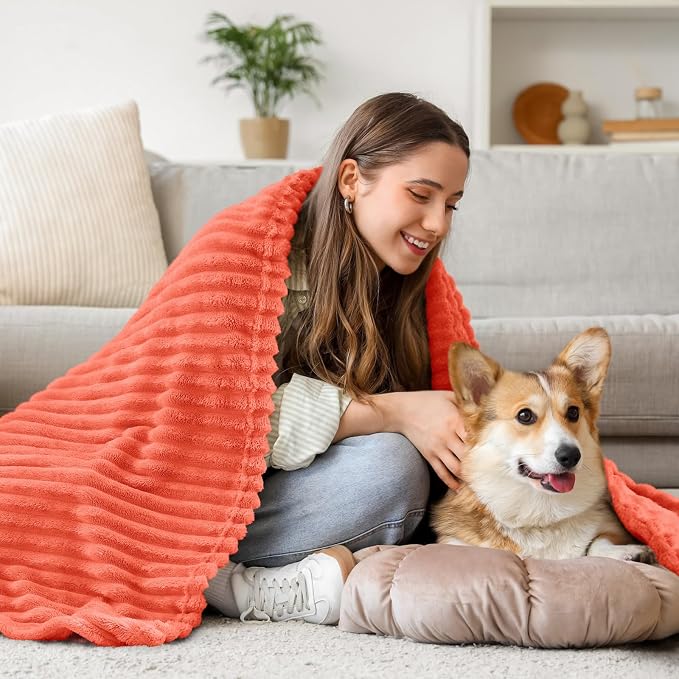 BEDELITE 3D Ribbed Coral Red Fleece Throw Blanket - Image 7