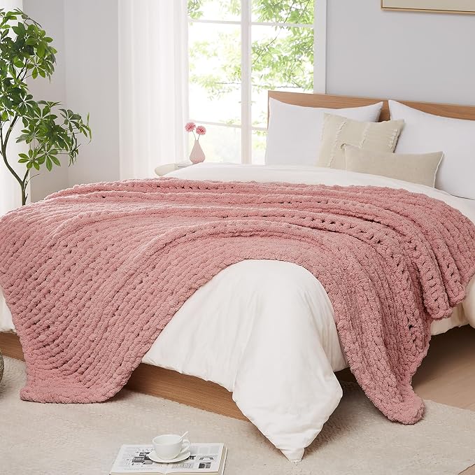 L'AGRATY Chunky Knit Throw Blanket - Image 4