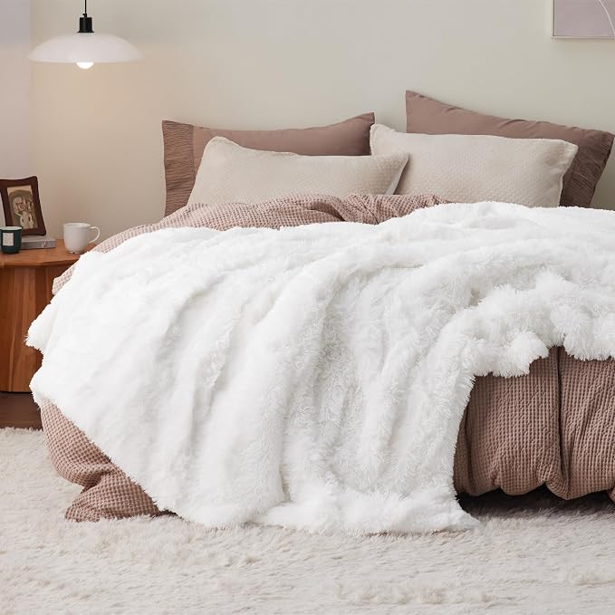 Bedsure GentleSoft Fluffy White King Size Blanket by Unknown