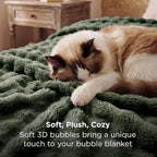 Bedsure 3D Fleece Bubble Blanket - Image 3