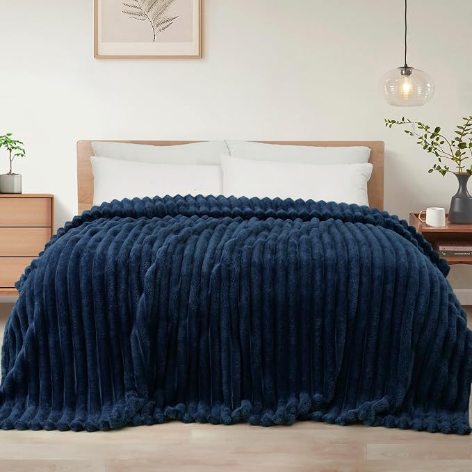 Exclusivo Mezcla Striped California King Size Fleece Blanket by ExclusivoMezcla