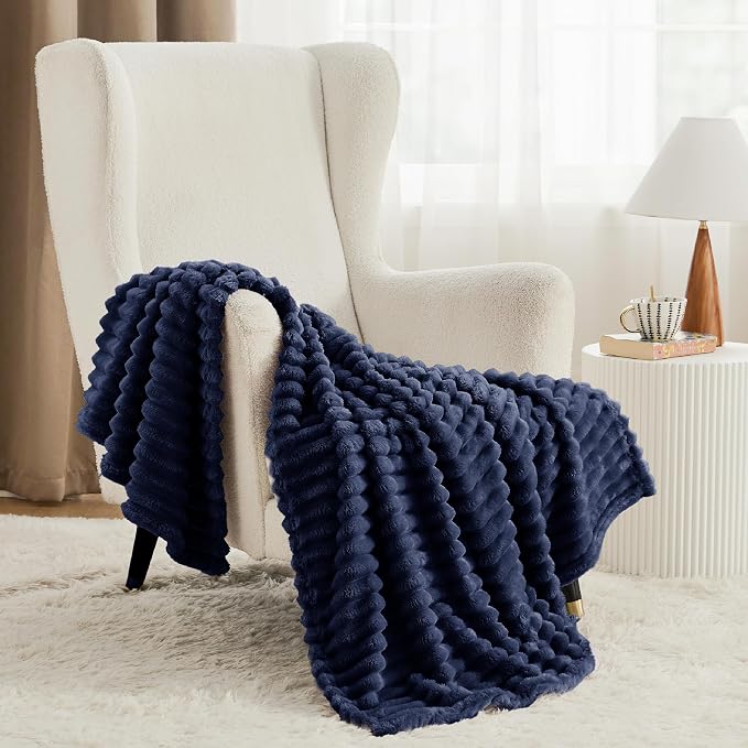 Bedsure Soft Navy Blue Throw Blanket - Image 3