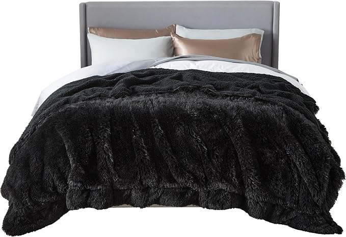 Bedsure GentleSoft Fluffy Black Blankets Queen Size by Unknown