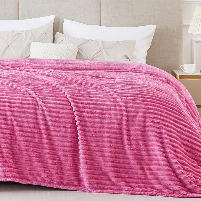 BEDELITE Ribbed Jacquard Hot Pink Blankets Queen Size by BEDELITE