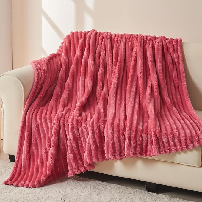 NEWCOSPLAY Fleece Ribbed Cozy Throw Blanket - Image 3