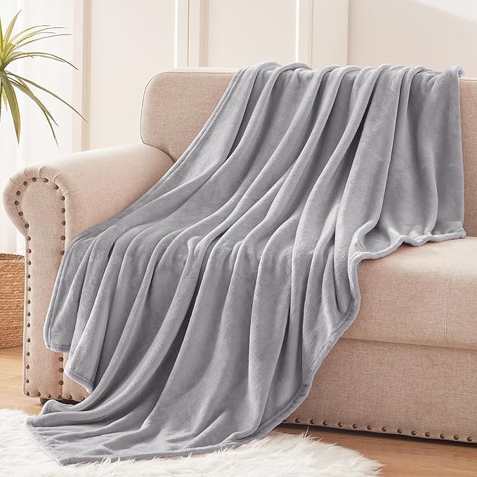 Exclusivo Mezcla Soft Fleece Throw Blanket - Image 3